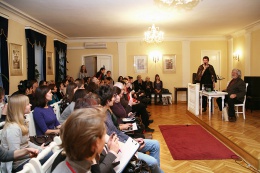 http://www.theatremuseum.ru/img/gallery/thumbnails/rimskikor11r_img_11.jpg